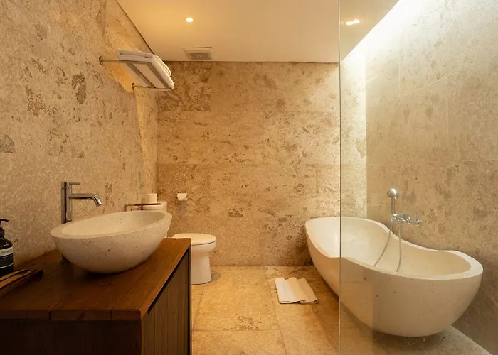 Hotel Taulan By Social Hideout 4*